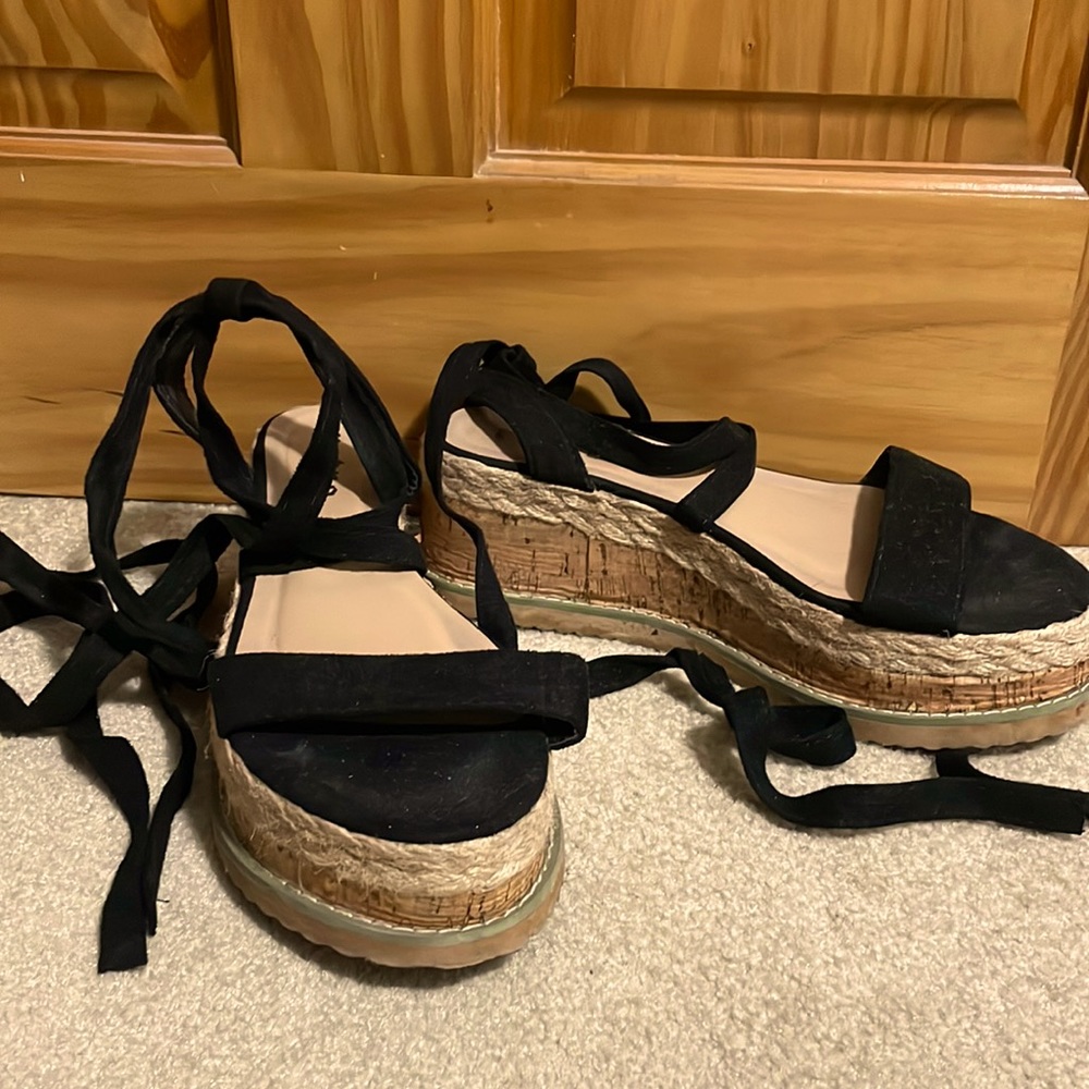 Black Platform Ankle Lace-up Espadrilles (size 8)